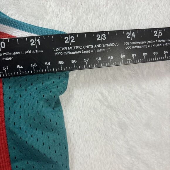 Mitchell & Ness NBA Swingman Jersey Grizzlies 2001 Pau Gasol Black size Medium - Picture 7 of 10